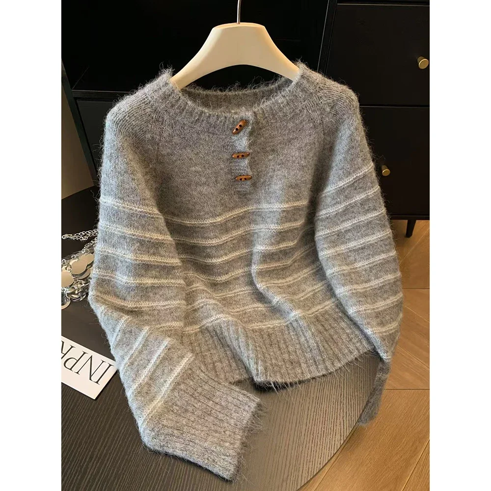 سترة نسائية مخططة من الصوف وال - مراجعة Embroidery وسعره