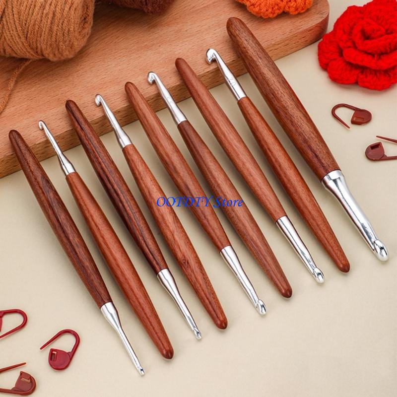 367A 8 قطعة قبضة الخشب المريح  - مراجعة Wooden Crochet Hooks Ergonomic Handle وسعره