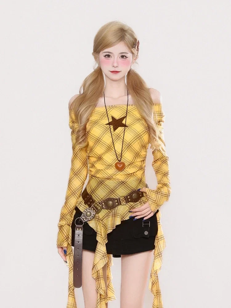 تي شيرت نسائي بتصميم Y2K كاروه - مراجعة Embroidery وسعره