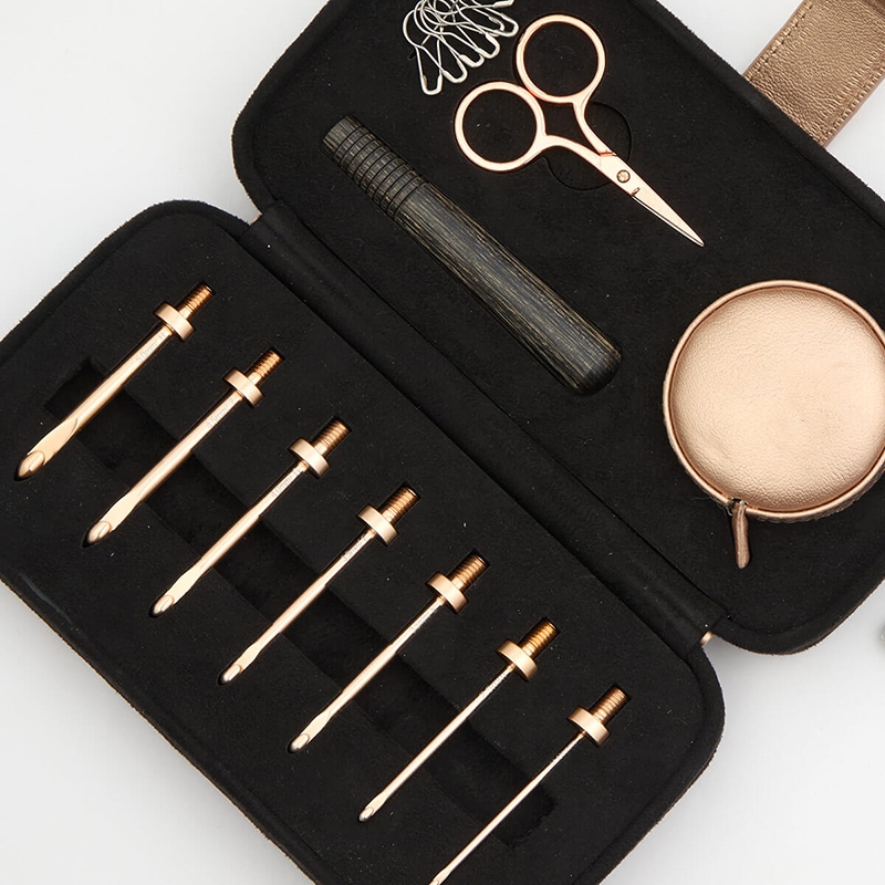 مجموعة واحدة من خطافات كروشيه  - مراجعة Wooden Crochet Hooks Ergonomic Handle وسعره